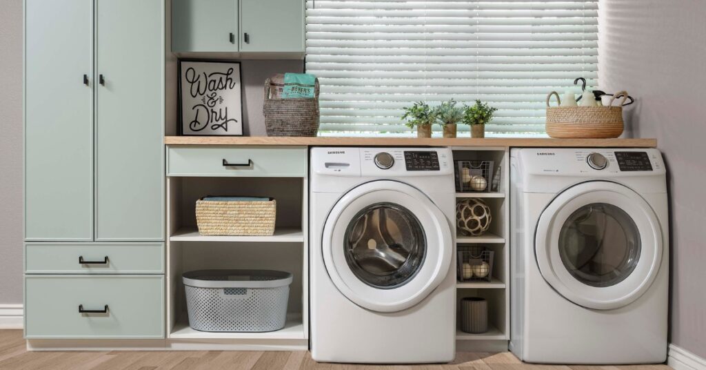 6 Benefits of Custom Laundry Cabinets For Your Home